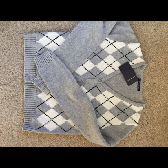 Brandy Melville Elizabeth cardigan sweater - Picture 4 of 5